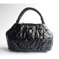 미우미우 램스킨 절개백 5663 블랙