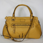 끌로에 81179 옐로