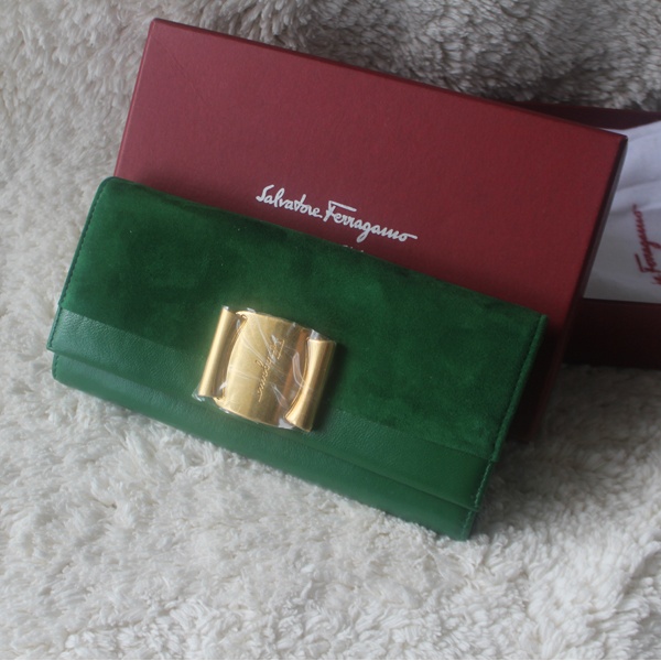 페레가모 지갑 926W 그린