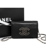 샤넬 램스킨 빅로고 woc 블랙