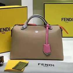 펜디 바이 더 웨이백 멀티컬러 브라운