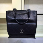 샤넬 토드 크로스백 신상 블랙