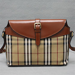 버버리 신상 크로스백