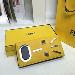 펜디 페이스 장지갑 0188