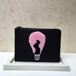 펜디 라이트볼 셔링 클러치 파우치