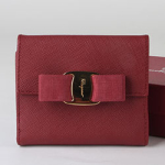 페레가모 지갑  3가지 컬러