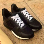 루이비통 스니커즈