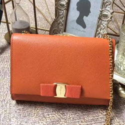 페레가모 체인플랩백