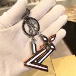 루이비통 가방고리