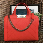 샤넬 클래식 토트백