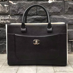 샤넬 램스킨 토트백