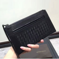 보테가 베네타 클러치백