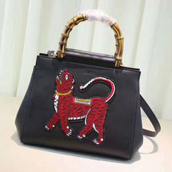 구찌 숄더백 453767