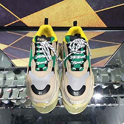 발렌시아가  트리플S스니커즈  BA-7487878