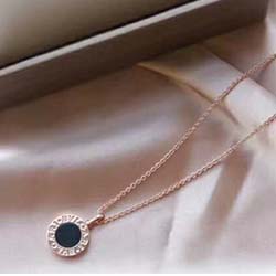 불가리 목걸이 B-05