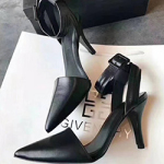 지방시 여성신발 G-08