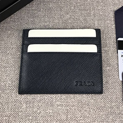 프라다  사피아노 가죽 카드 지갑 2MC223