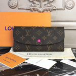 에밀리 월릿 M60697-4