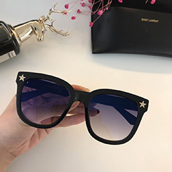 입생로랑   Y- 5895656