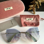 미우미우  M-6232