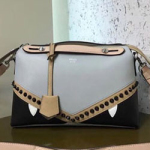 펜디 쁘띠 투쥬르  가죽 가방 129A