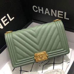 샤넬 캐비어 보이백 미듐 C-181214