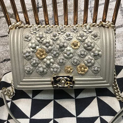 샤넬 소가죽  보이백 미듐 CH-0416  25cm