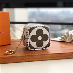 루이비통 LV-M67669-1