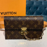 루이비통  S락 벨트 파우치 GM M44667S