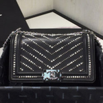 샤넬 램스킨 보이백 25cm