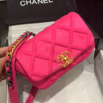 샤넬 19 웨이스트 백 AS1163