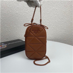 프라다   P-748546