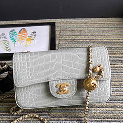 샤넬 플랩 백 AS1787