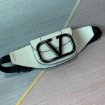 발렌티노 벨트백 VA200727