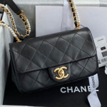 샤넬 플랩 백 CH201101