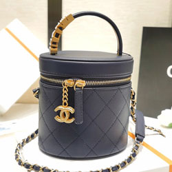 샤넬 버킷백 CH210124