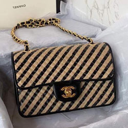 샤넬 플랩 백 AS2418