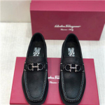 페레가모  F-6437647