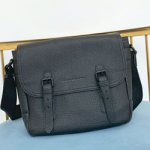 버버리 남성백  BR210403