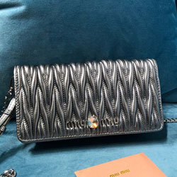 미우미우 크로스백 5ZH029