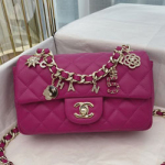 샤넬 플랩 백 20cm AS2326