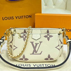 루이비통 멀티 포쉐트 악세수아 M45777