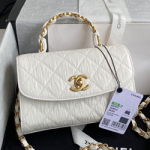 샤넬 플랩 백 19cm AS0512