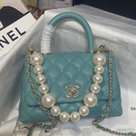 샤넬 플랩 백 19cm AS0521