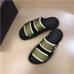 발렌티노  V-57384783