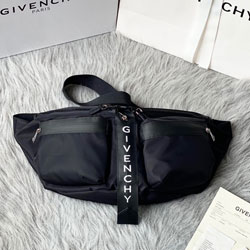 지방시 벨트백플 GY210929