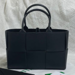 보테가베네타  아르코 토트 백 652876