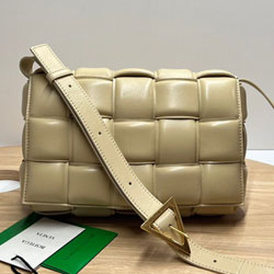 보테가 베네타 CABAT백 70094