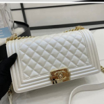 샤넬 캐비어 보이백 25cm C-220304