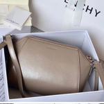 지방시 핸드백 GV388580